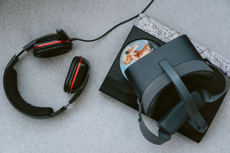 how to get immersive sound for adventure games