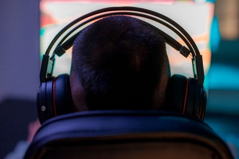 what is surround sound in gaming